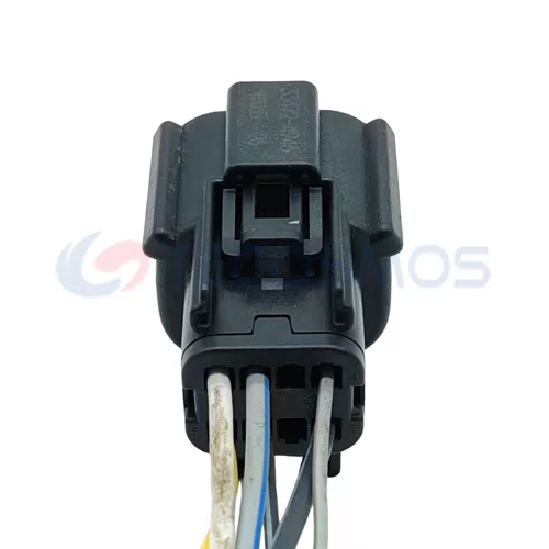 Auto Parts Waterproof Car Connector Light Headlamp Socket for Ford 8 Pin Female 33472-0606 33472-0601 - image 4